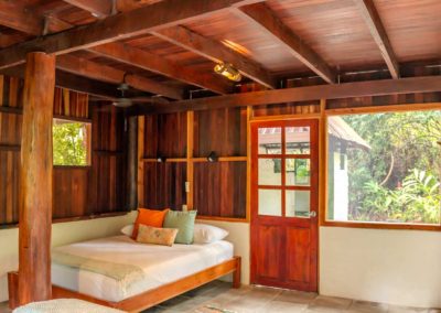 Top canopy floor of Costa Rica treehouse with rainforest views