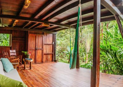 Corazón deck of Costa Rica rainforest treehouse at Encanta La Vida eco-lodge